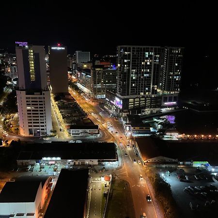 Jesselton Quay Kota Kinabalu 1 Apartment Bagian luar foto